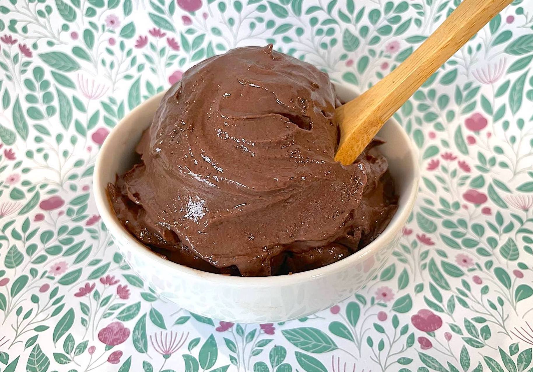 Healthy Vegan Chocolate Custard or Frosting ~ Sugar-Free ~ Oil-Free ~ Silken Tofu ~ Dates ~ Gluten-Free